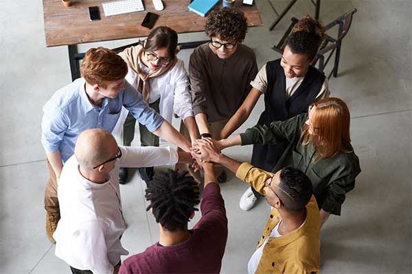 Tổng đài Cloud Call Center dành cho mọi Doanh nghiệp